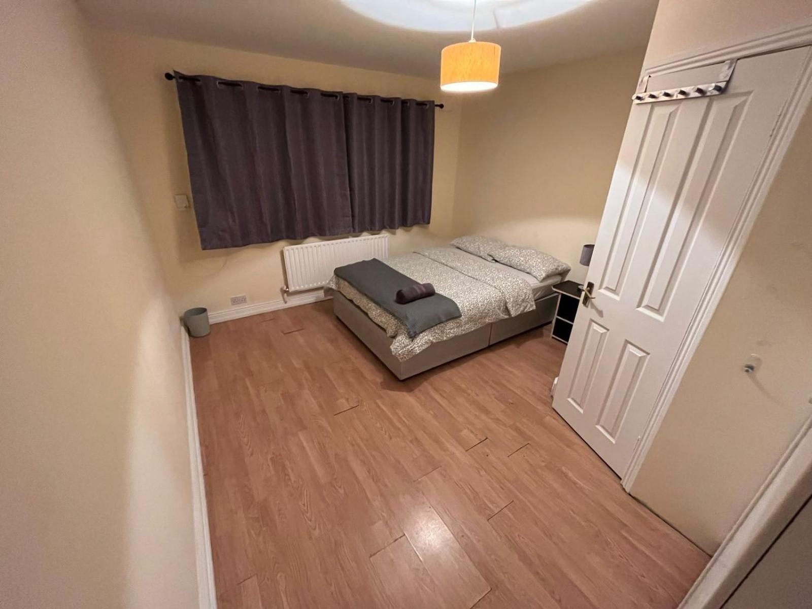 Bed and Breakfast Cama Doble Con Bano Privado D24 Дублин Экстерьер фото